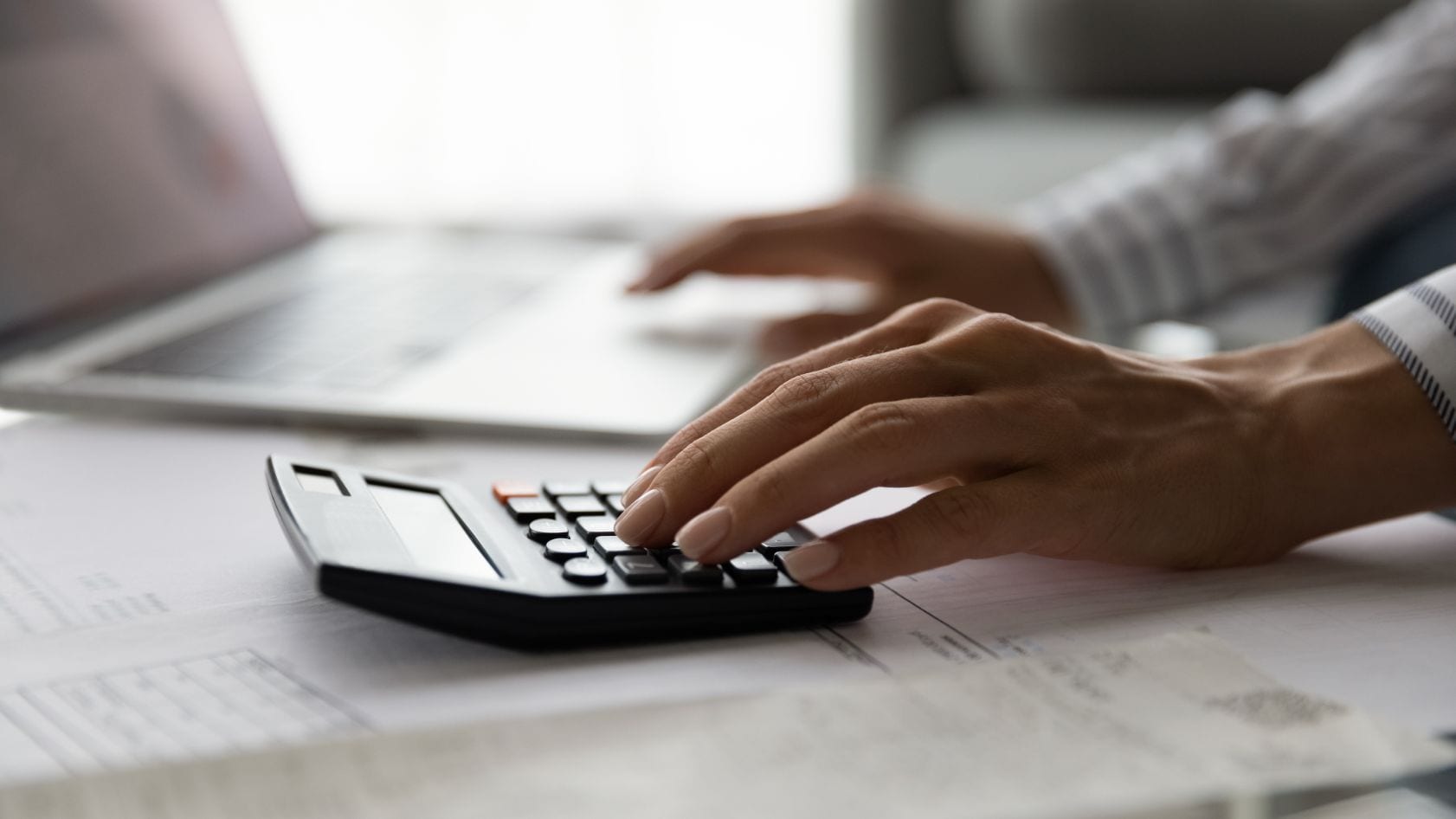 Pricing a job online